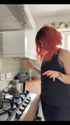 Yourhikerbabe - Crazy Ex Hires Woman Who Boils Your Chopped Off Penis